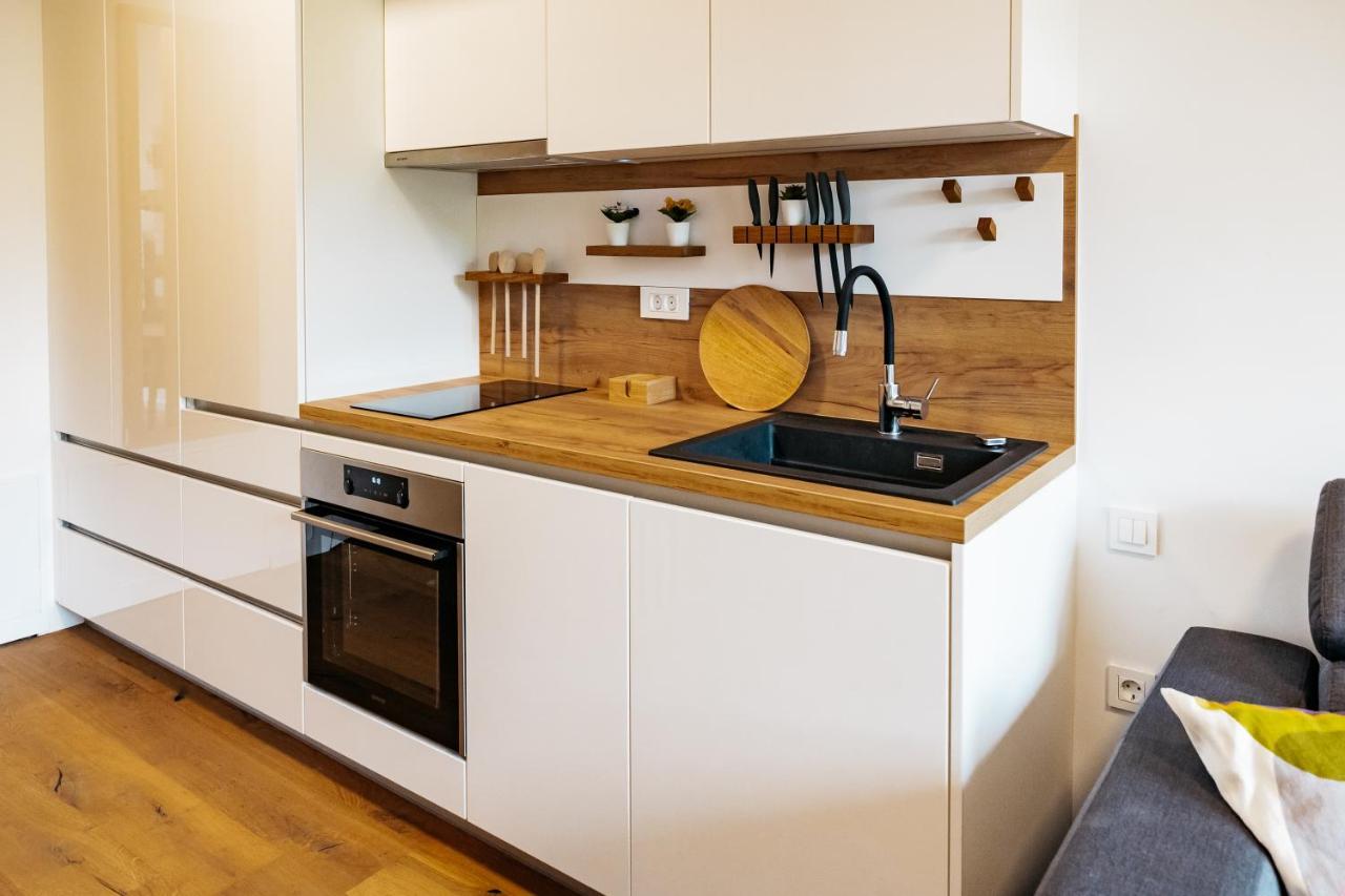 Woody - Comfy Apartment In Siska Laibach Exterior foto