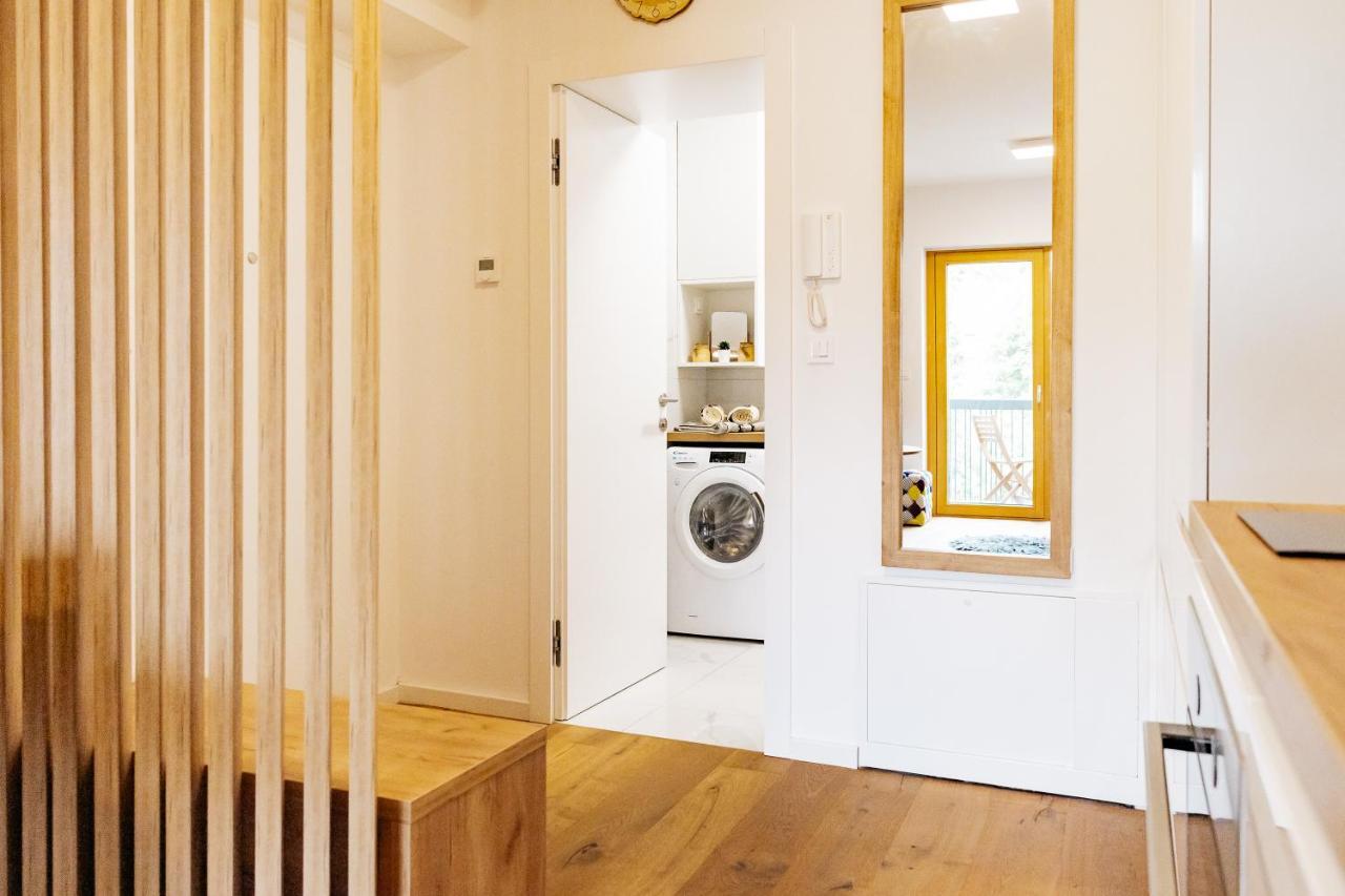 Woody - Comfy Apartment In Siska Laibach Exterior foto